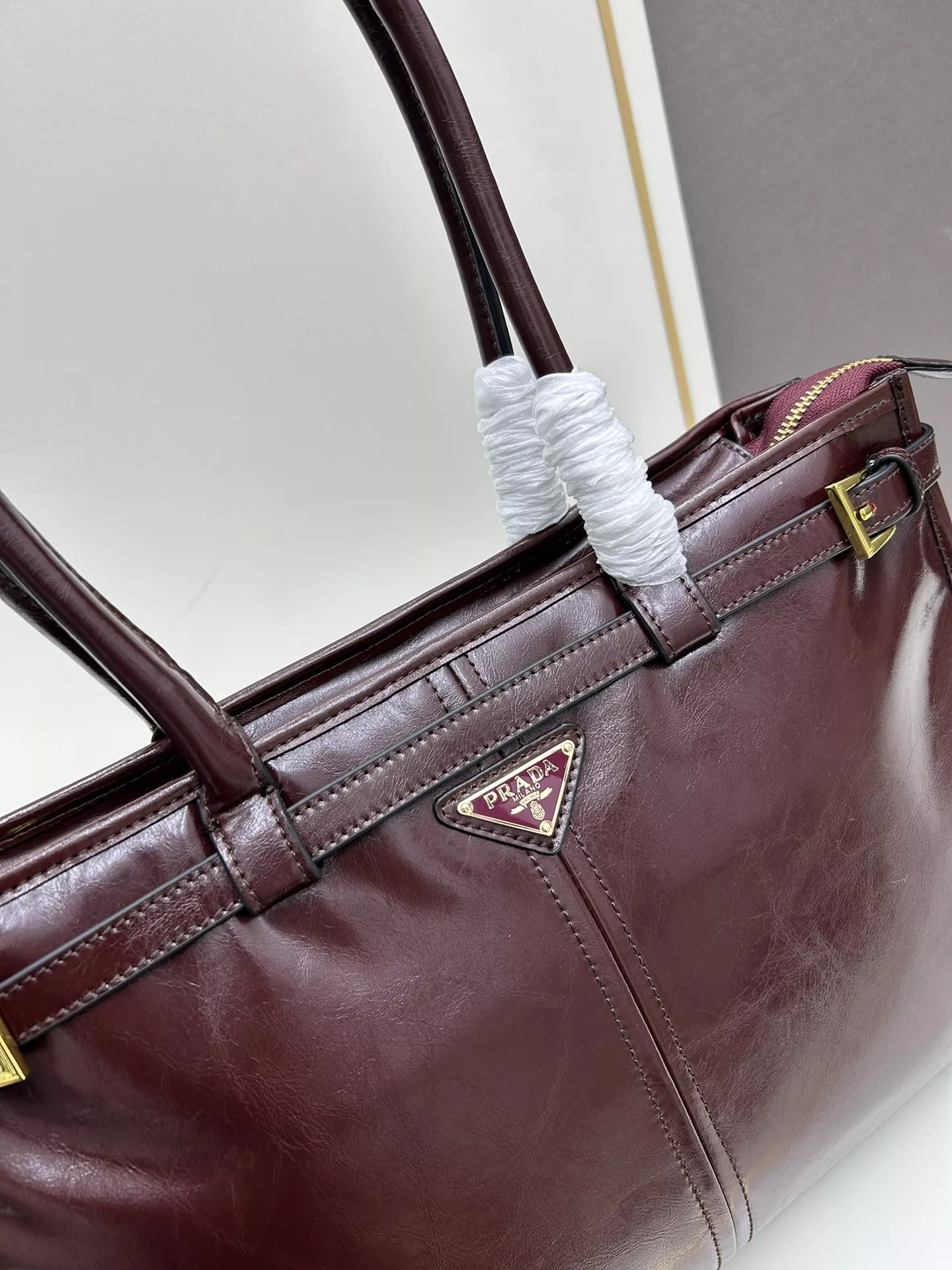 SportInspired 9622 Prada AAA Quality Handbags For Women