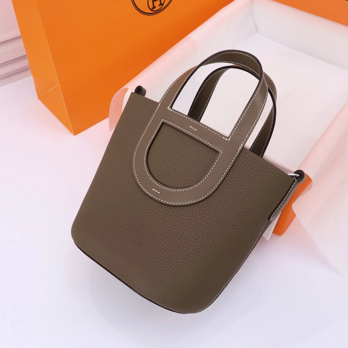 SportInspired 9791 Hermes AAA Quality Handbags In Silver For Women