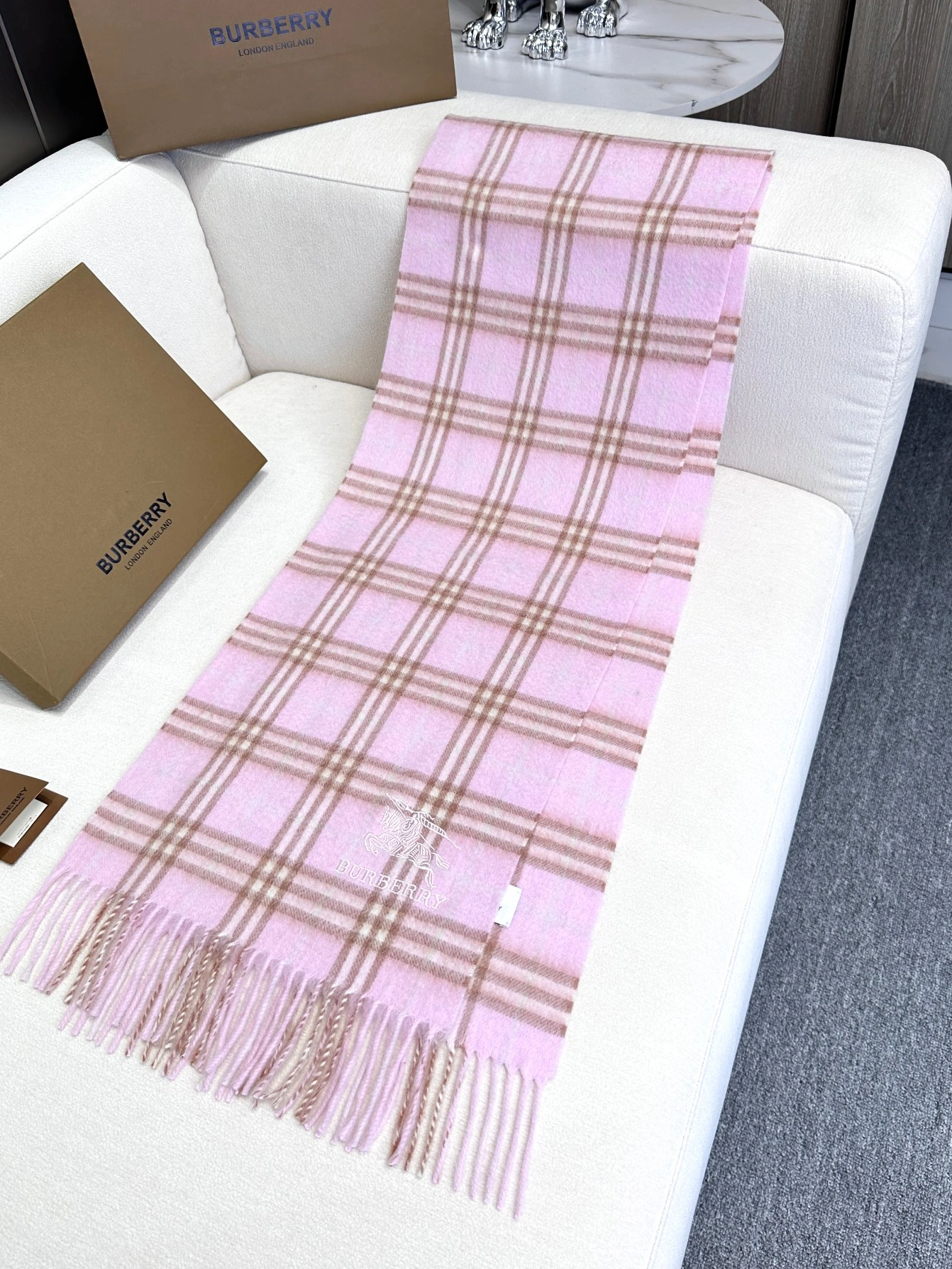 SportInspired 9937 Burberry Scarf
