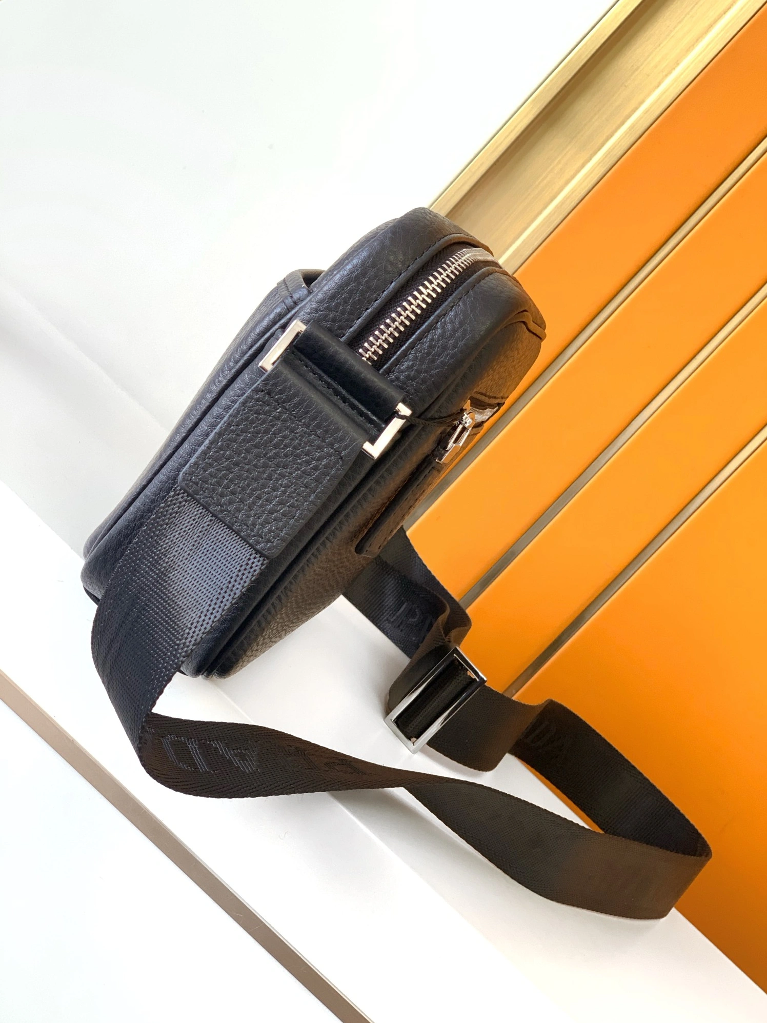 StreetReady 1017 Prada AAA Man Messenger Bags