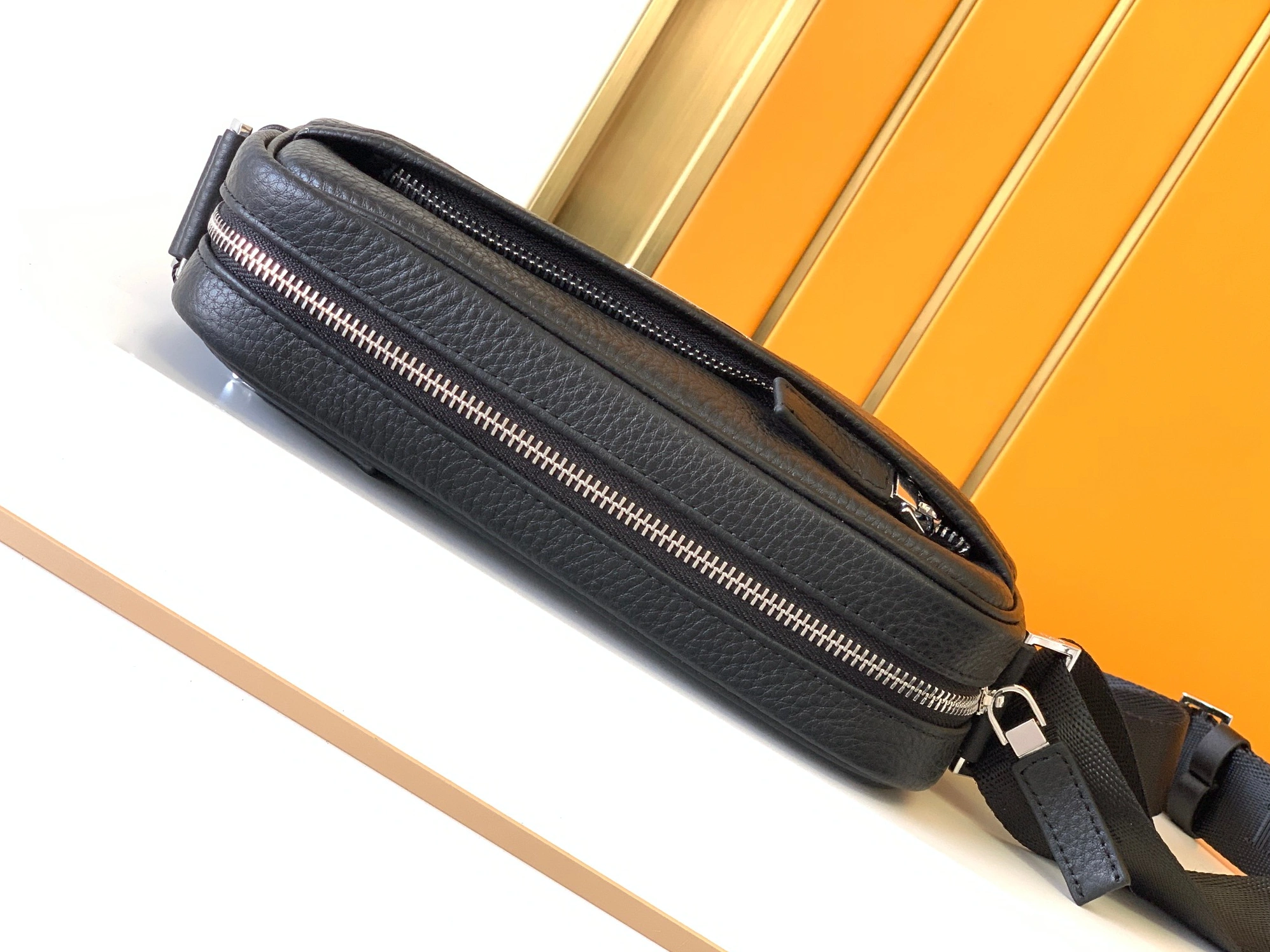 StreetReady 1017 Prada AAA Man Messenger Bags