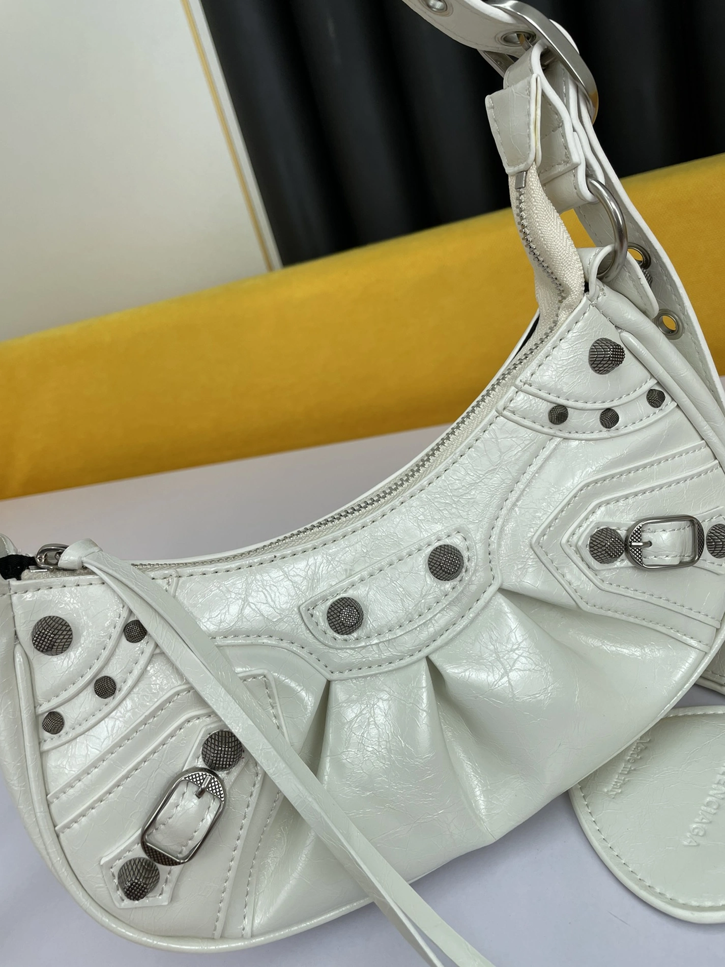 StreetReady 1059 Balenciaga AAA Quality Shoulder Bags For Women