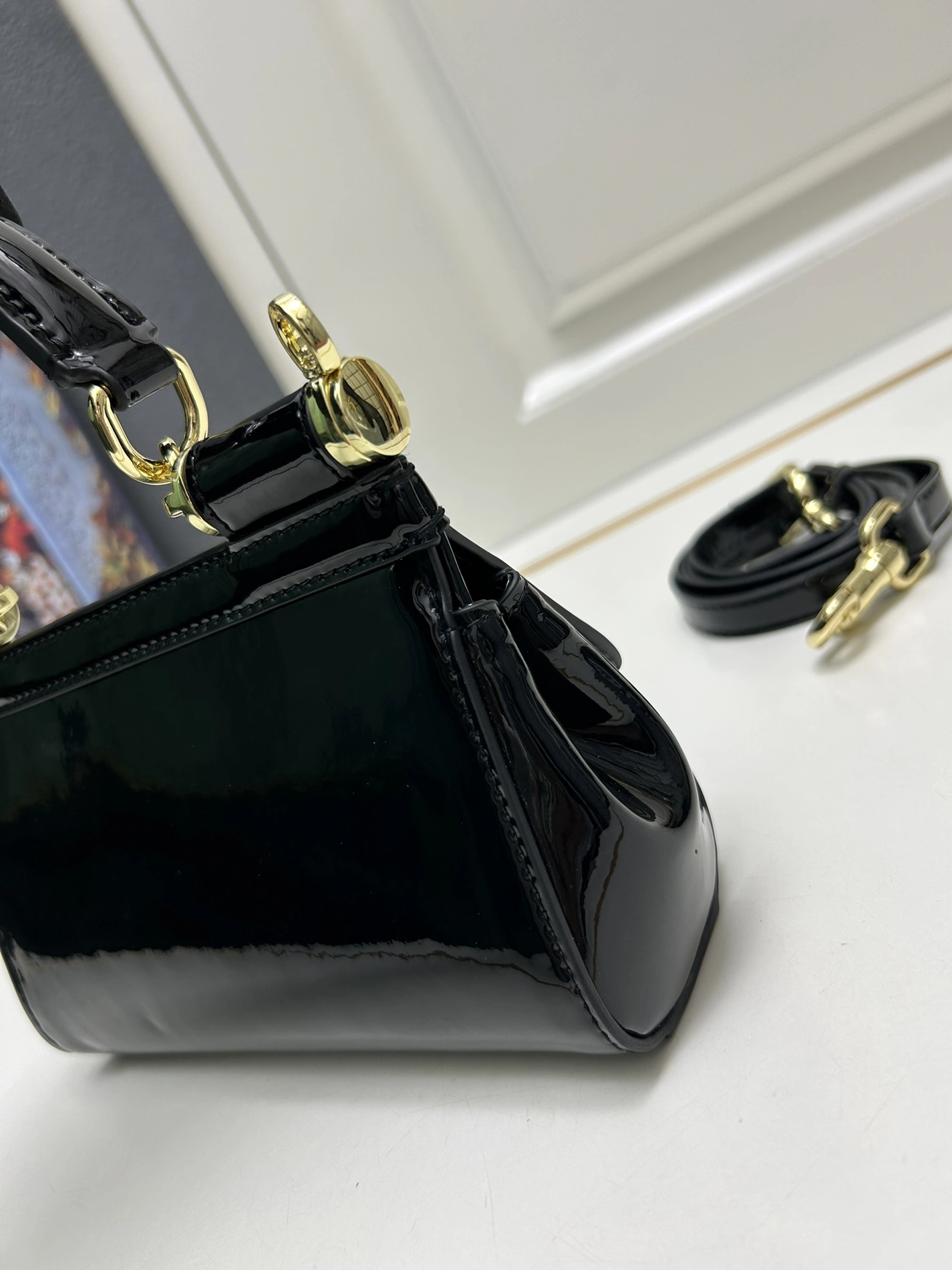 StreetReady 106 Dolce & Gabbana AAA Quality Handbags For Women