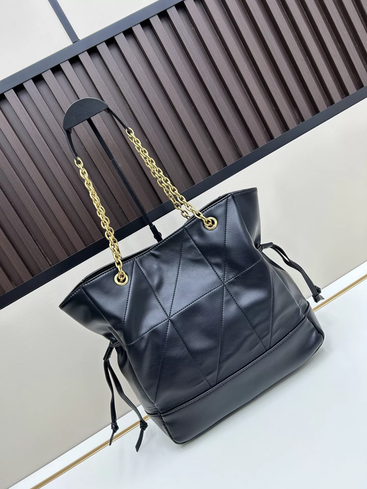 StreetReady 1065 Yves Saint Laurent YSL AAA Quality Shoulder Bags For Women