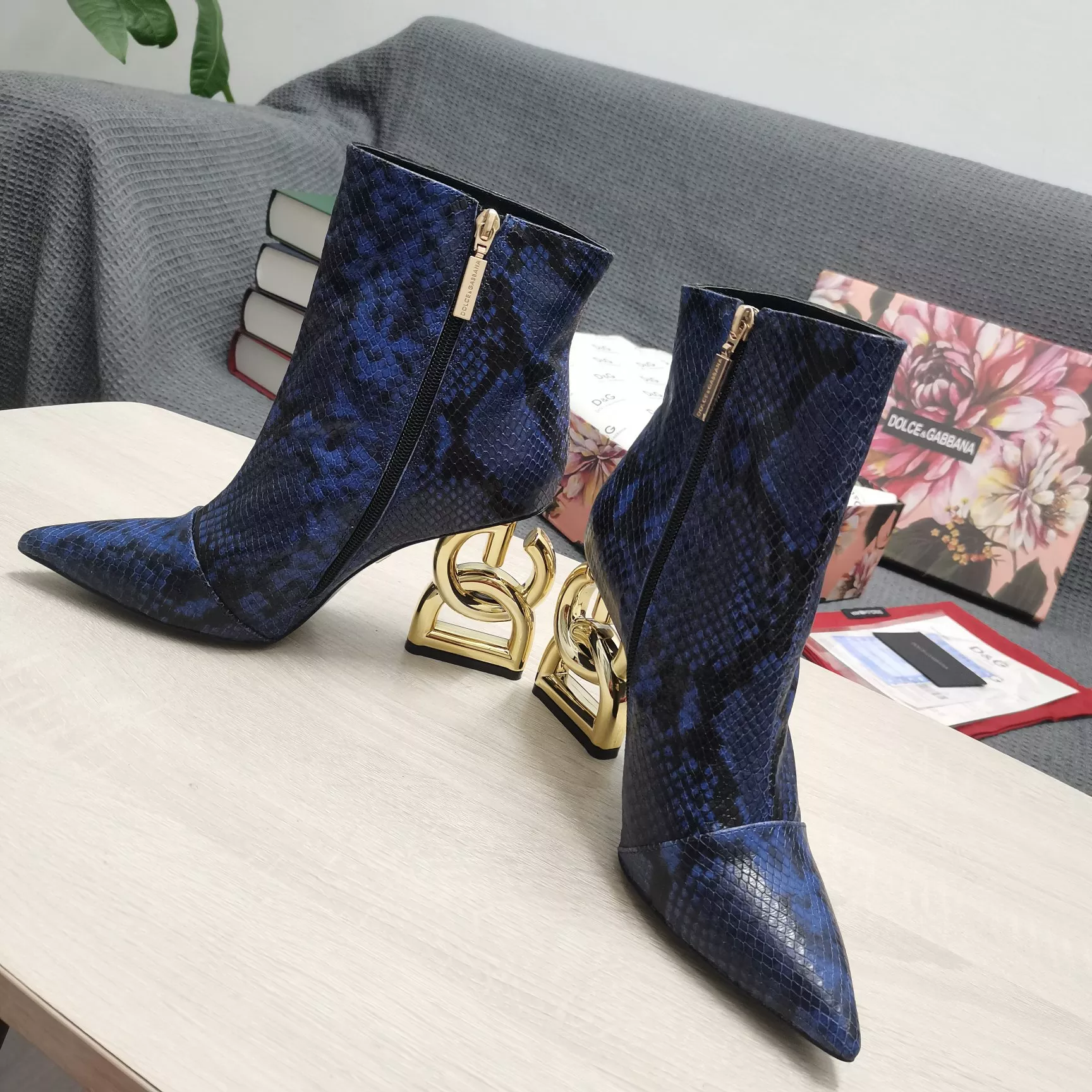 StreetReady 1136 Dolce & Gabbana D&G Boots For Women