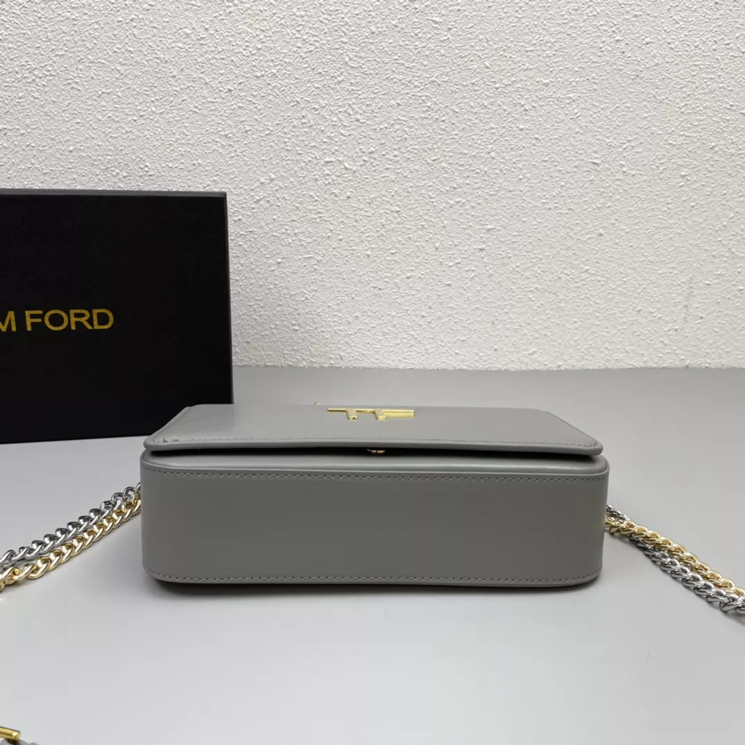 StreetReady 1469 Tom Ford AAA Quality Messenger Bags For Women