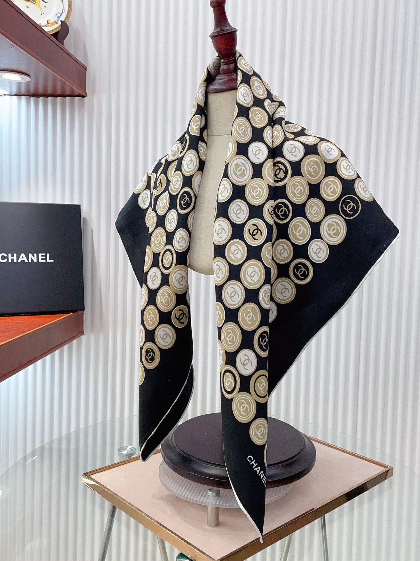StreetReady 1677 Chanel Silk Squares