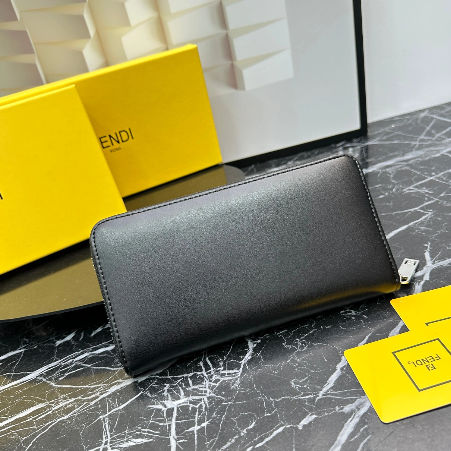 StreetReady 2011 Fendi Wallets For Unisex