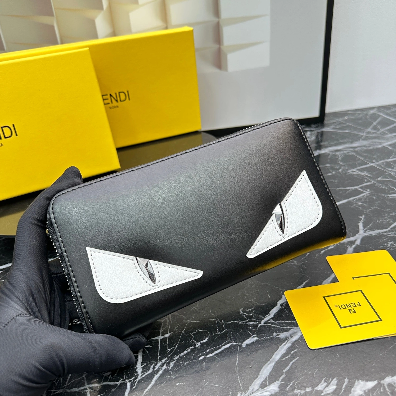 StreetReady 2011 Fendi Wallets For Unisex