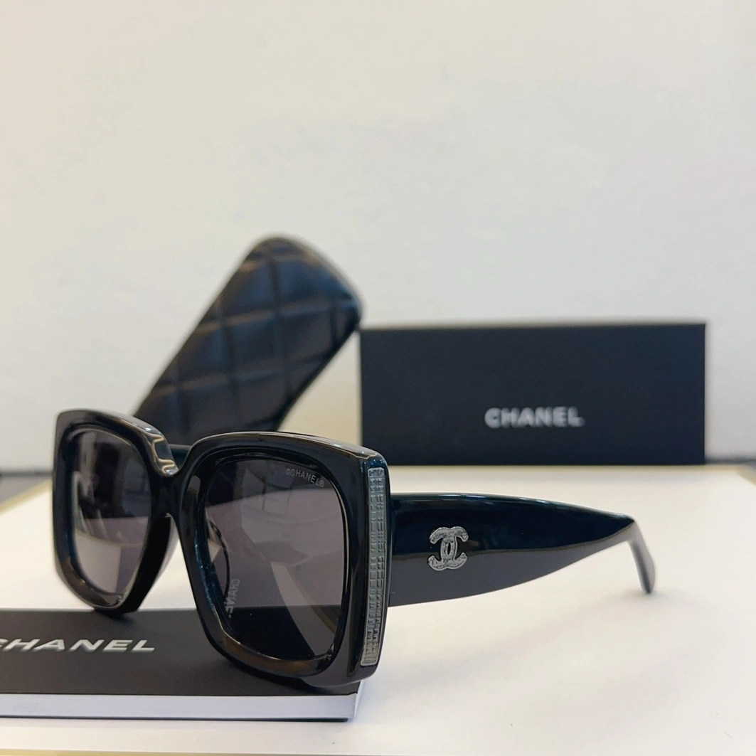 StreetReady 2065 Chanel AAA Quality Sunglasses