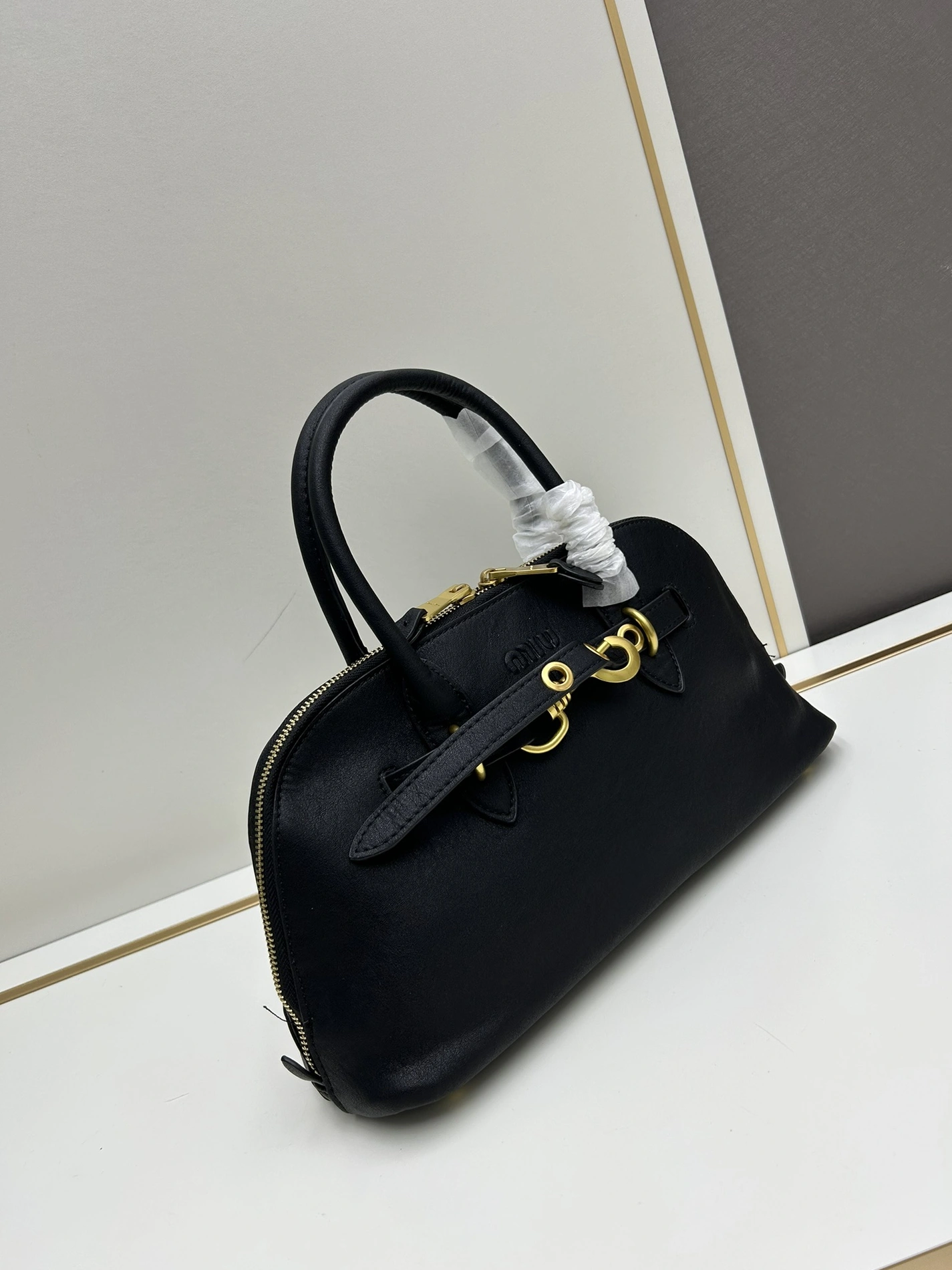 StreetReady 2099 MIU MIU AAA Quality Handbags For Women