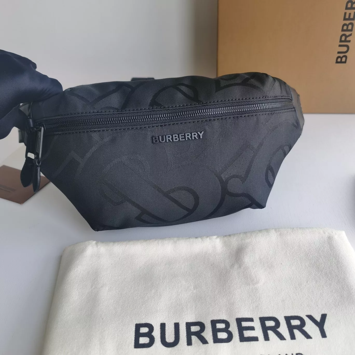 StreetReady 2533 Burberry AAA Quality Belt Bags For Unisex