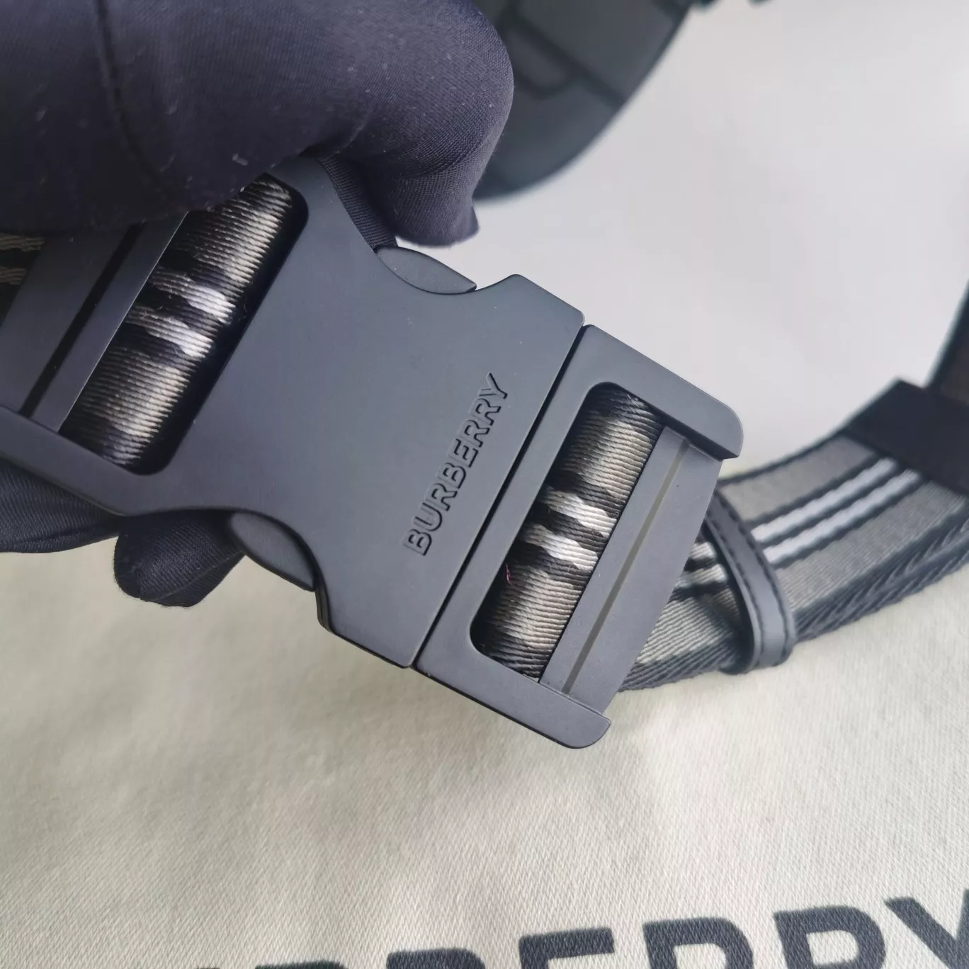 StreetReady 2533 Burberry AAA Quality Belt Bags For Unisex