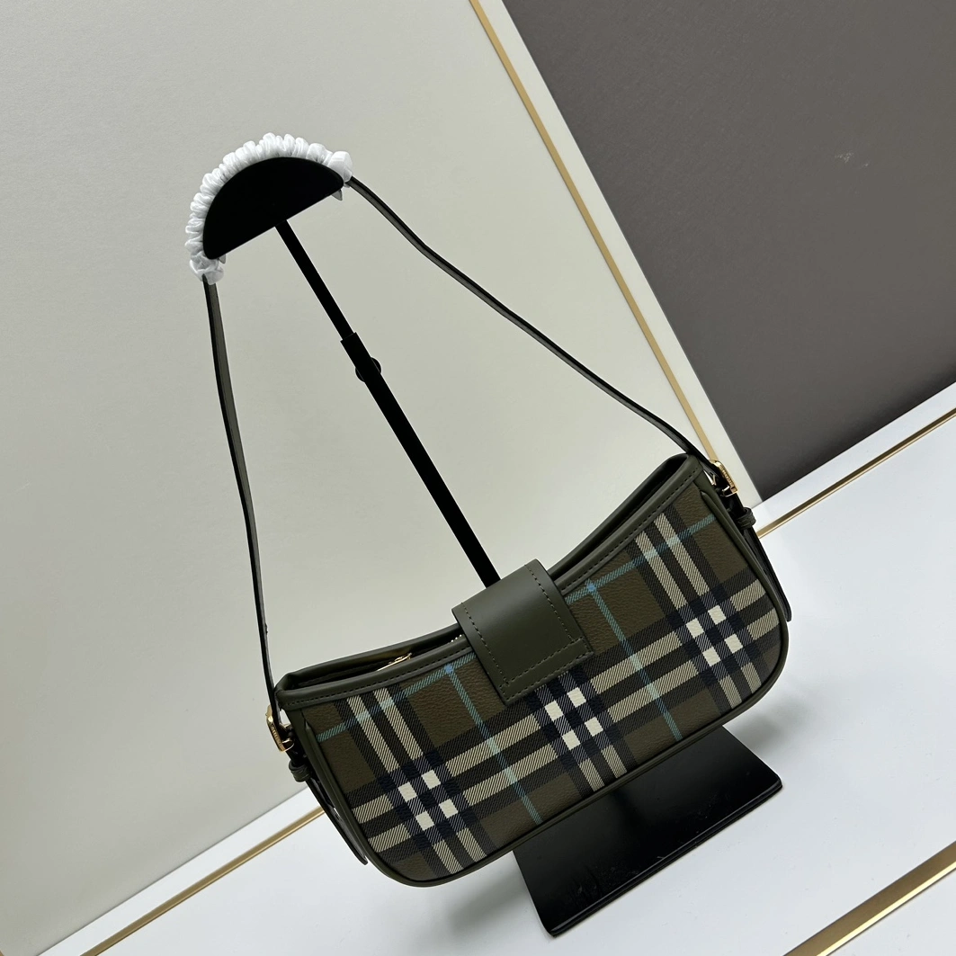 StreetReady 2606 Burberry AAA Quality Shoulder Bags For Women