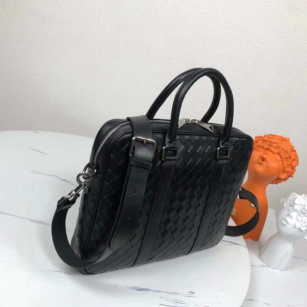 StreetReady 2759 Bottega Veneta AAA Man Handbags