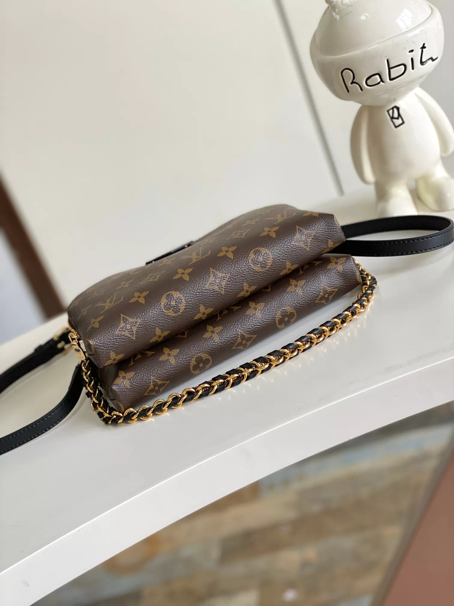 StreetReady 3126 Louis Vuitton AAA Quality Messenger Bags For Women