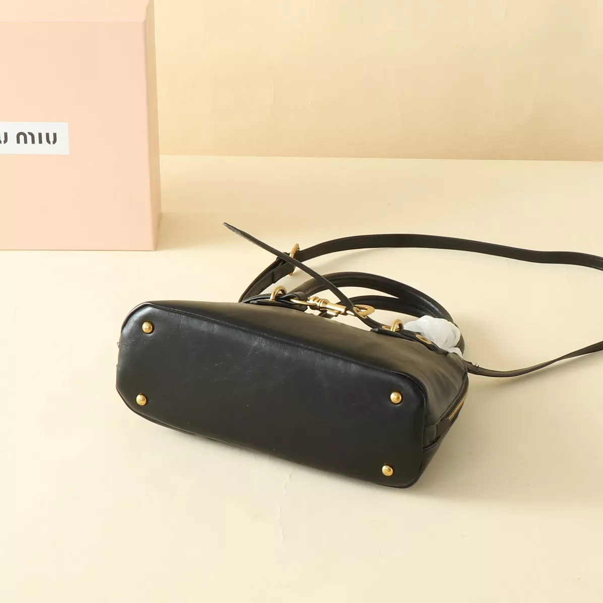 StreetReady 3211 MIU MIU AAA Quality Handbags For Women