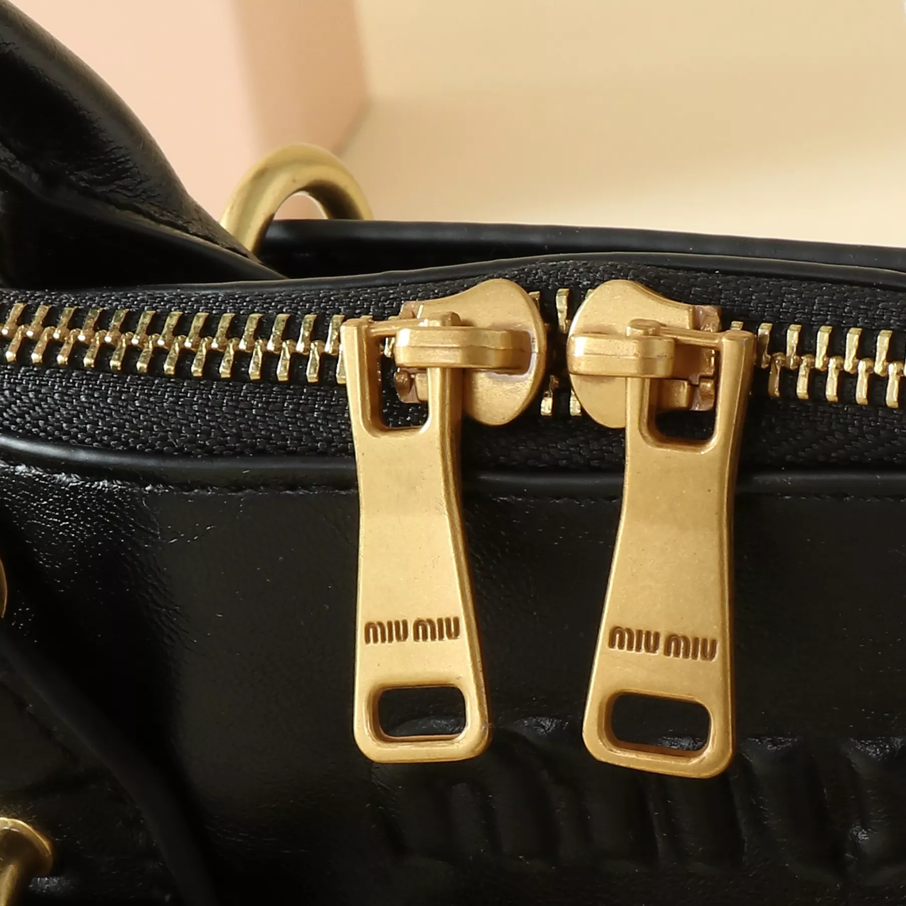 StreetReady 3211 MIU MIU AAA Quality Handbags For Women