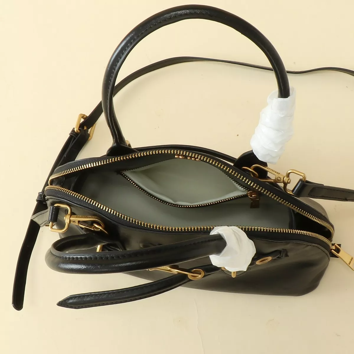 StreetReady 3211 MIU MIU AAA Quality Handbags For Women