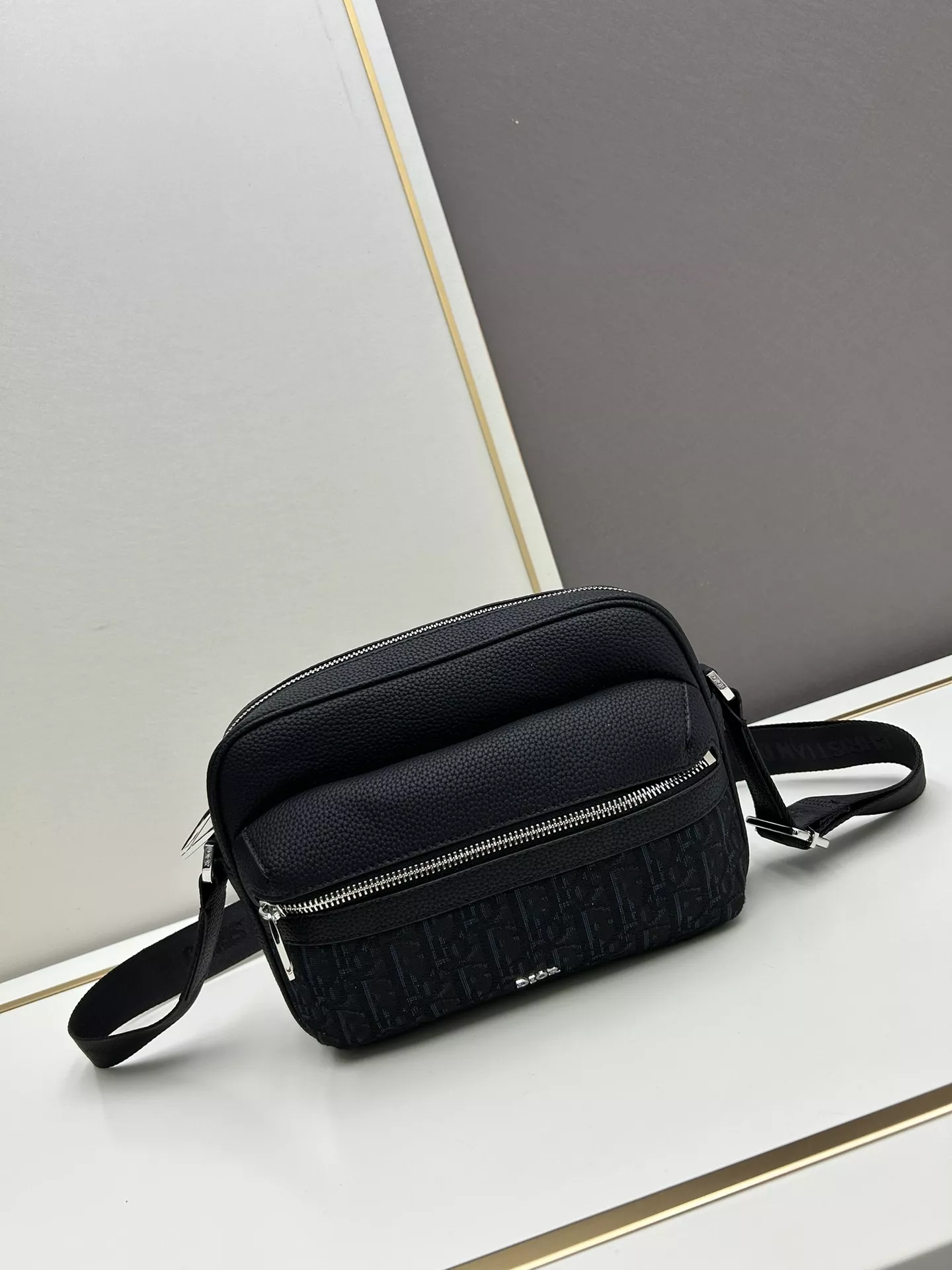 StreetReady 3478 Christian Dior AAA Man Messenger Bags