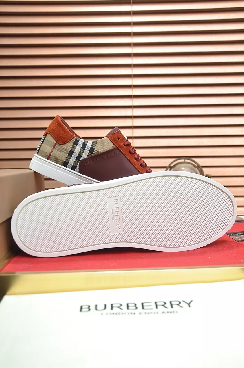 StreetReady 3586 Burberry Casual Shoes For Men