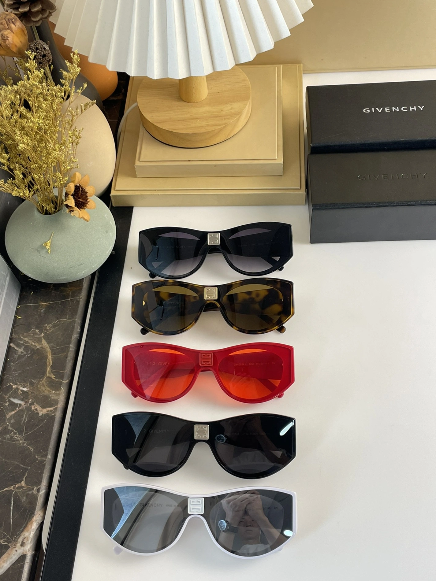 StreetReady 3638 Givenchy AAA Quality Sunglasses