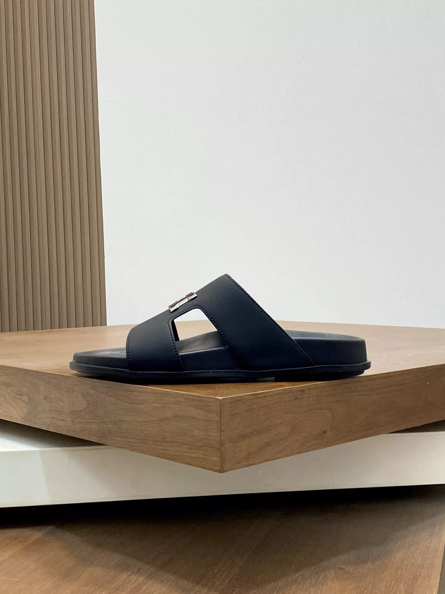 StreetReady 3743 Hermes Slippers For Men
