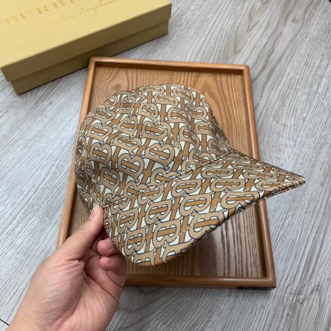 StreetReady 4246 Burberry Caps