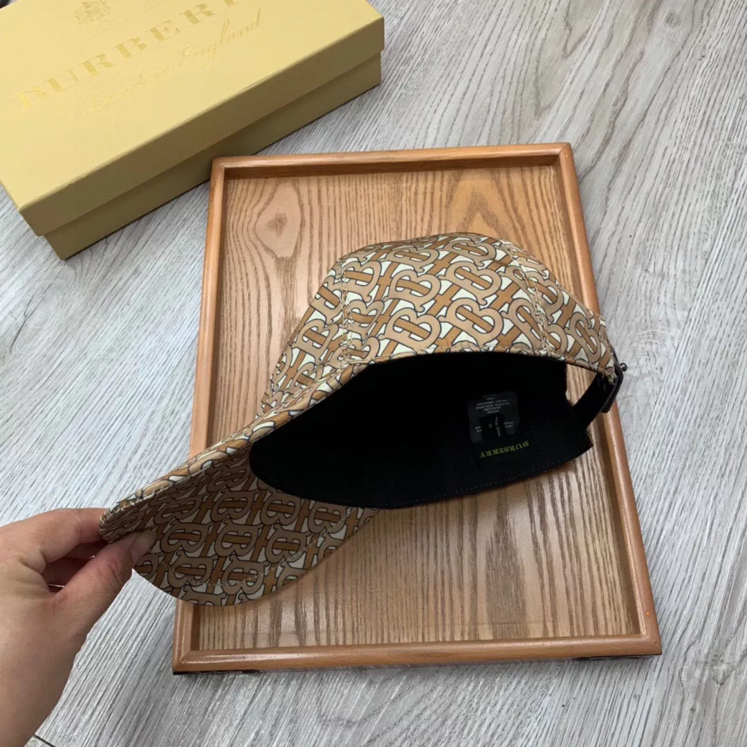 StreetReady 4246 Burberry Caps