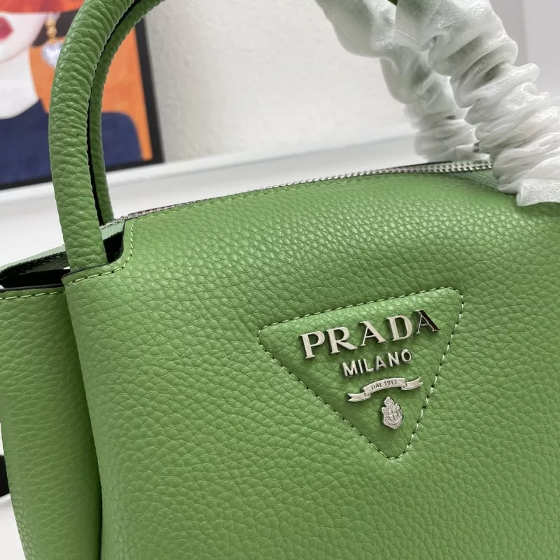 StreetReady 4629 Prada AAA Quality Handbags For Women