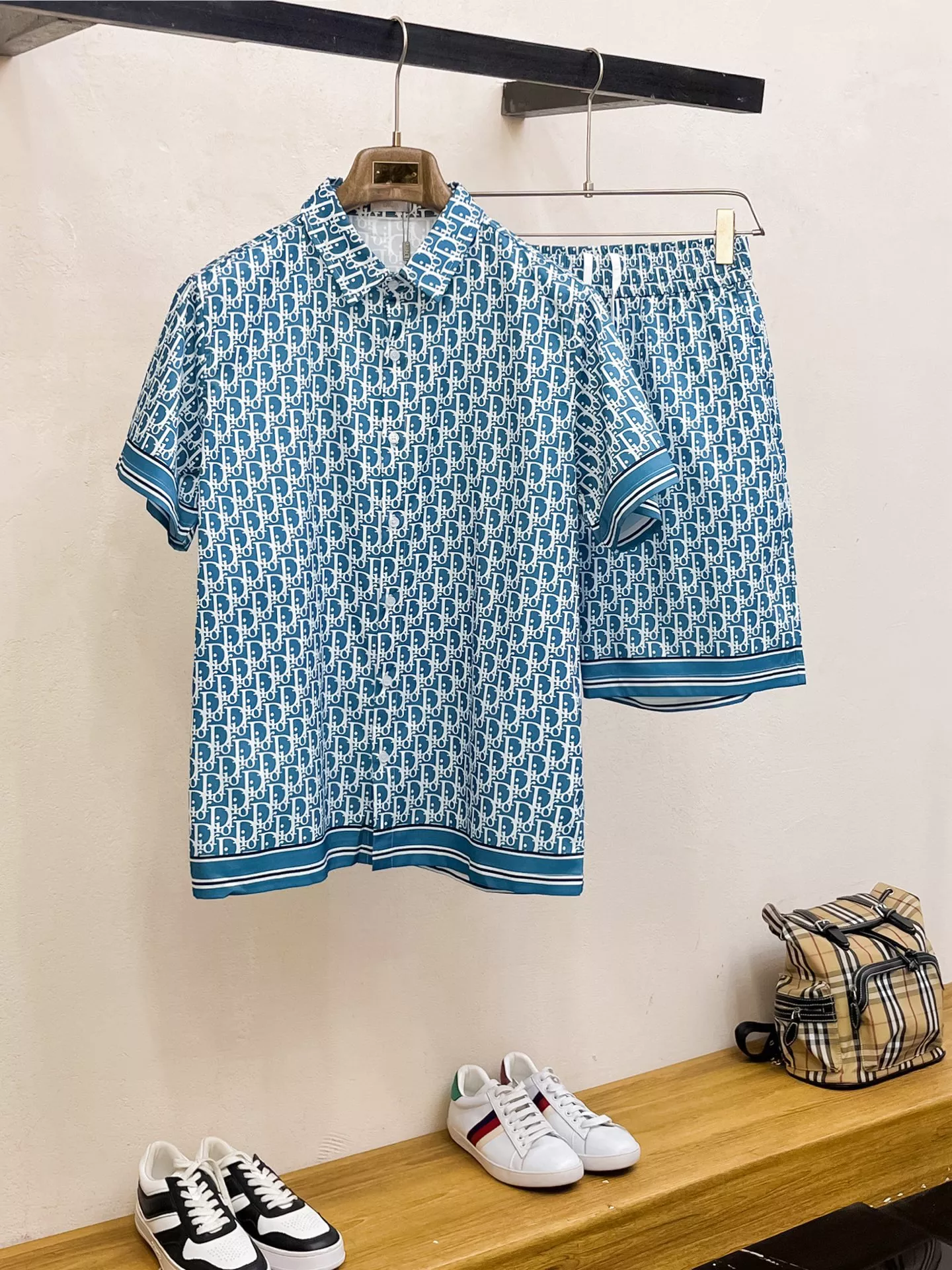 StreetReady 4672 Christian Dior Tracksuits Short Sleeved For Men