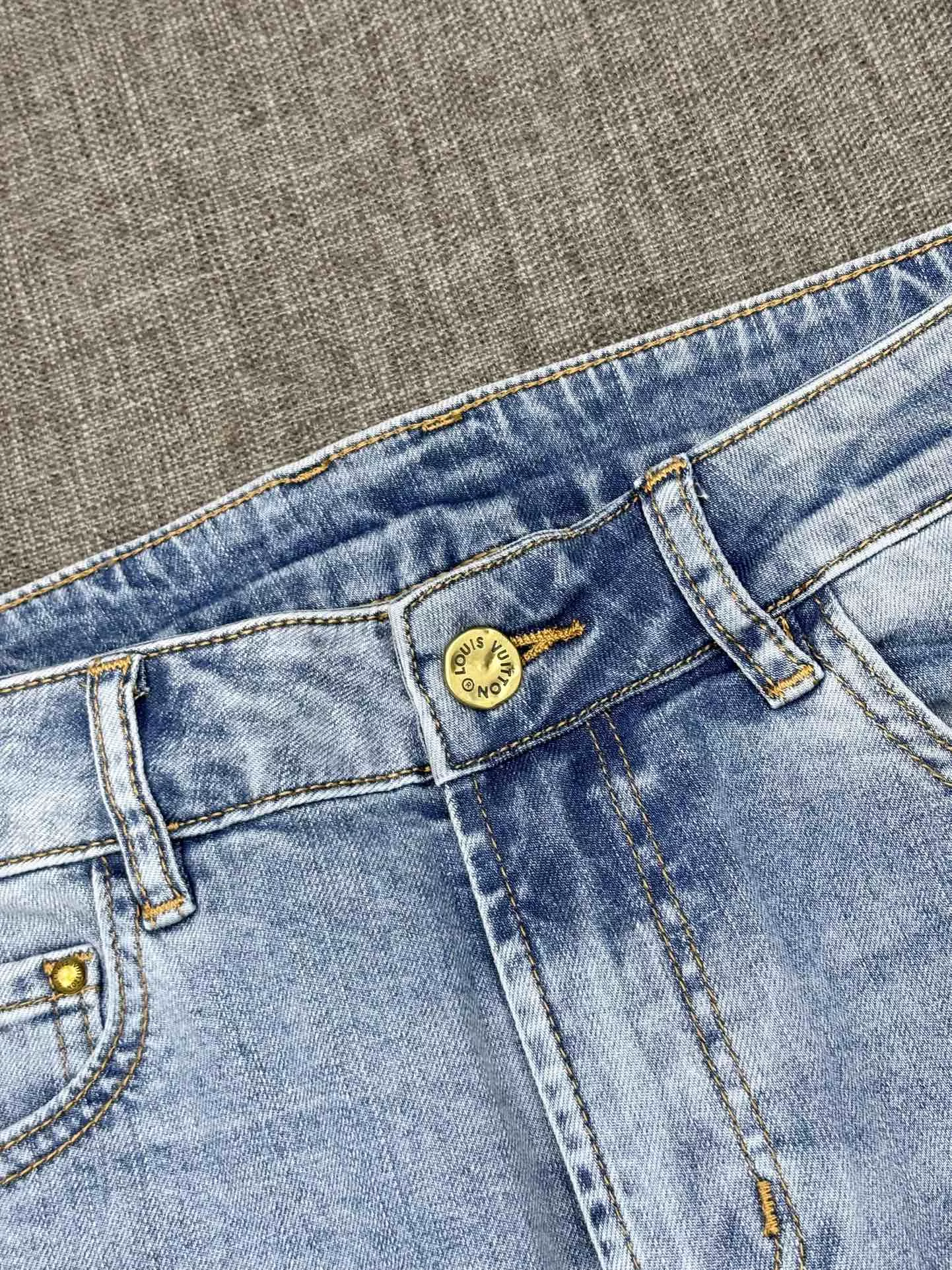 StreetReady 4672 Louis Vuitton LV Jeans For Men