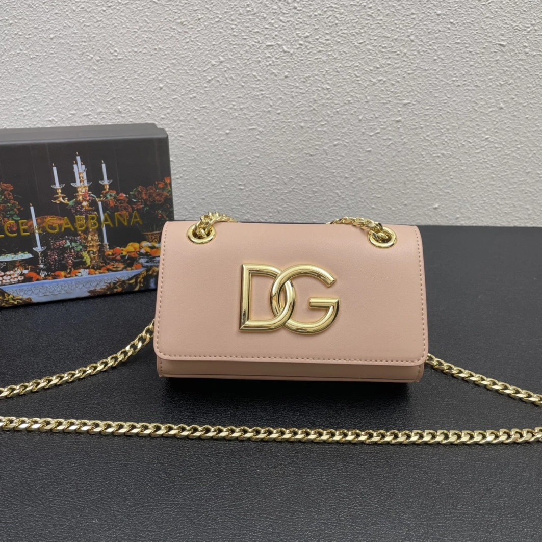 StreetReady 4686 Dolce & Gabbana D&G AAA Quality Messenger Bags For Women
