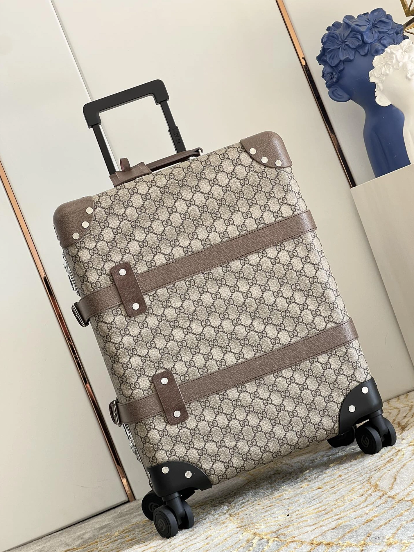StreetReady 488 Gucci Luggage