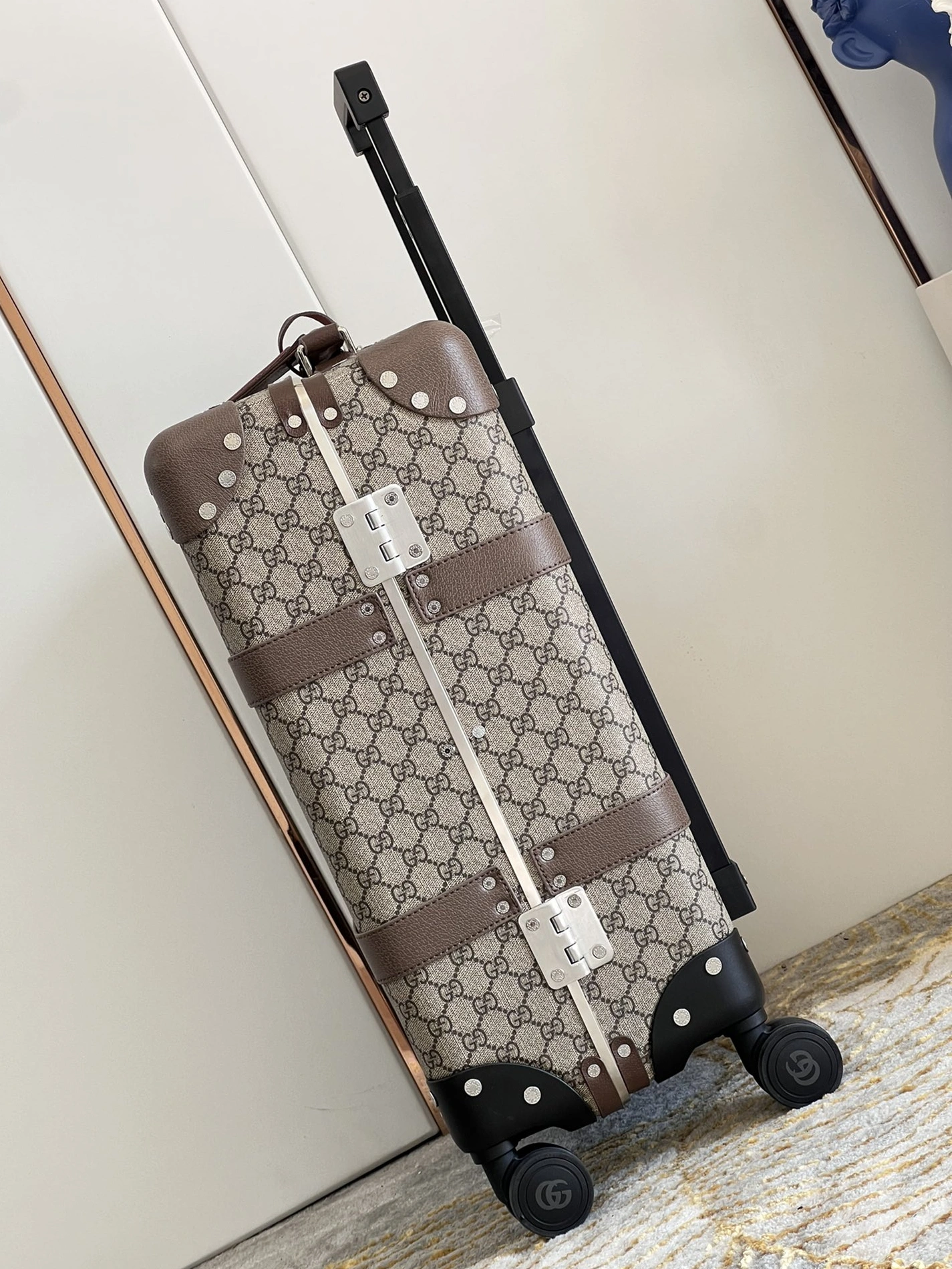 StreetReady 488 Gucci Luggage