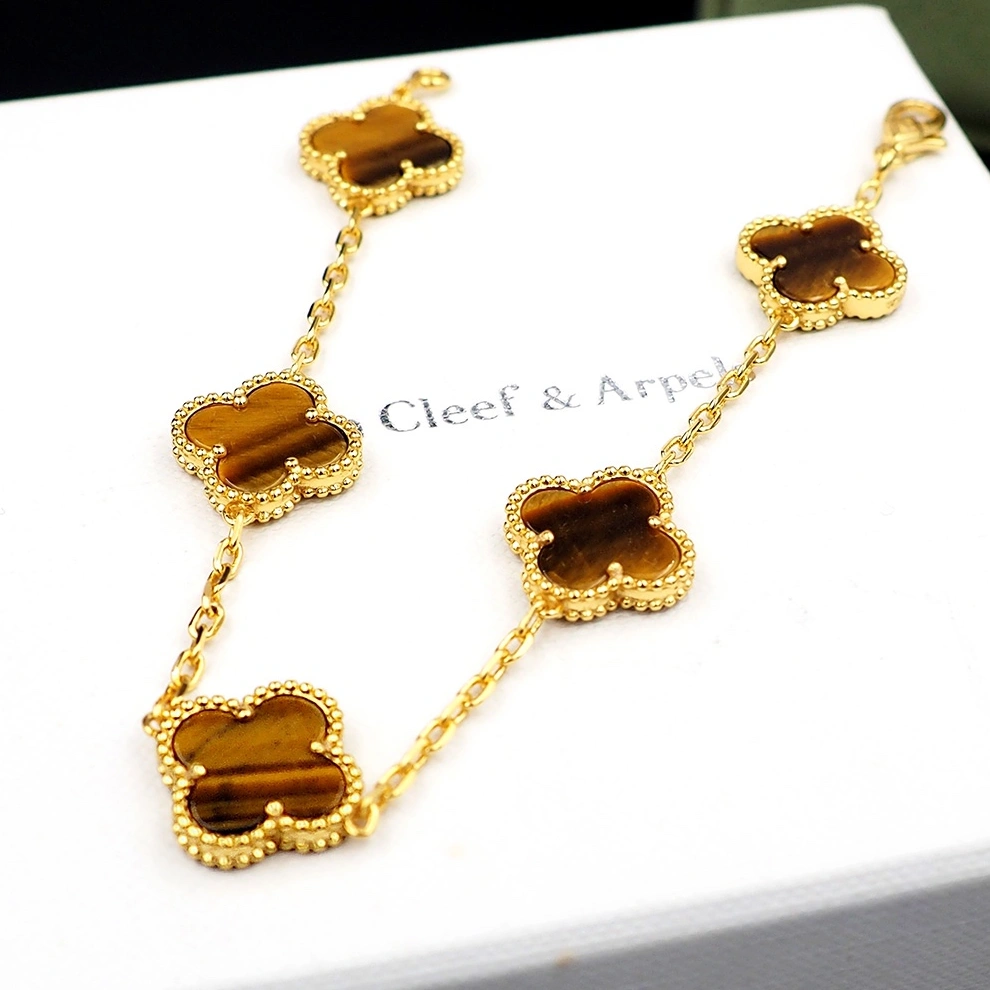 StreetReady 5082 Van Cleef & Arpels Jewelry Set For Women
