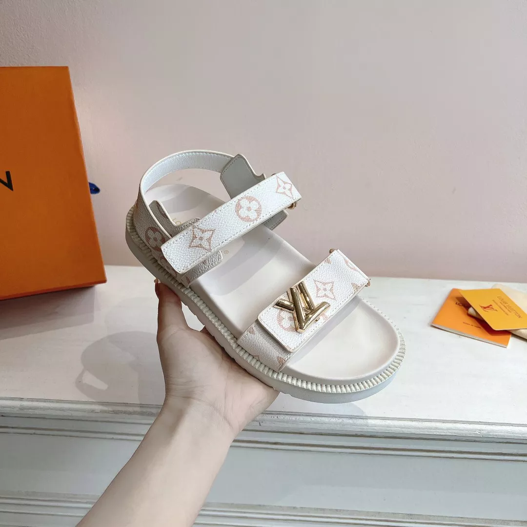 StreetReady 5309 Louis Vuitton Sandal For Women
