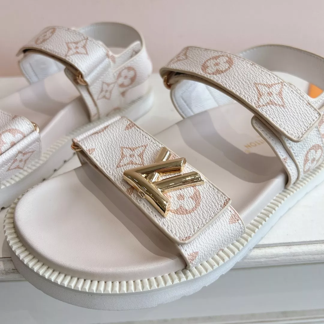 StreetReady 5309 Louis Vuitton Sandal For Women