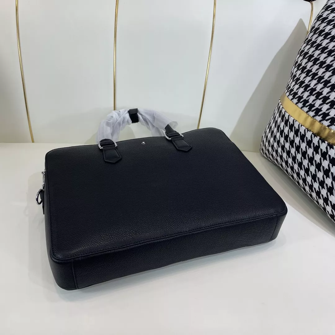 StreetReady 5328 Mont Blanc AAA Man Handbags