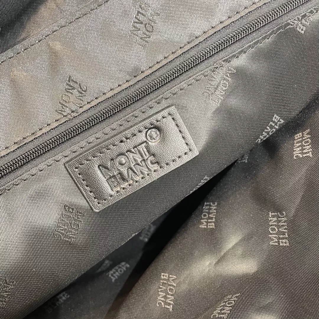 StreetReady 5328 Mont Blanc AAA Man Handbags