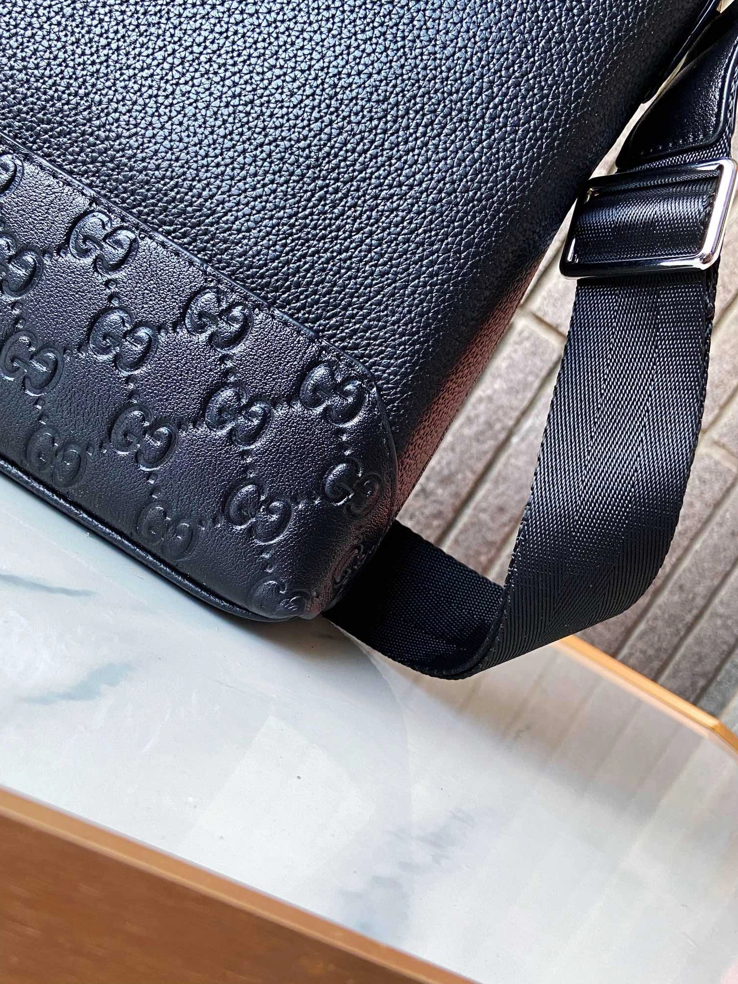 StreetReady 550 Gucci AAA Man Messenger Bags