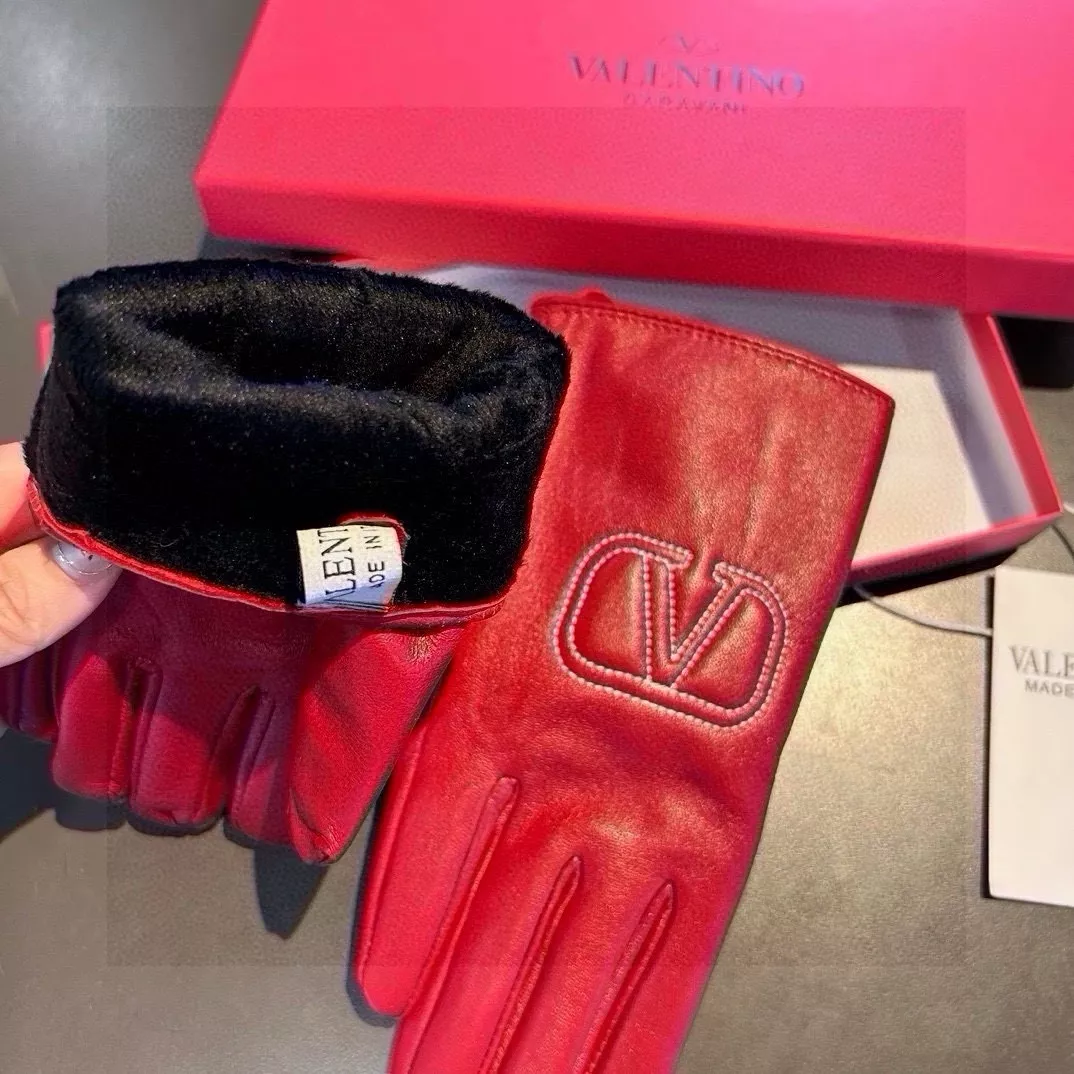 StreetReady 5727 Valentino Gloves For Women