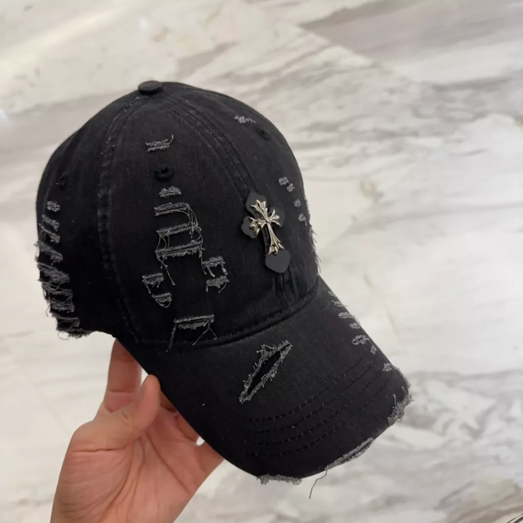 StreetReady 5736 Chrome Hearts Caps