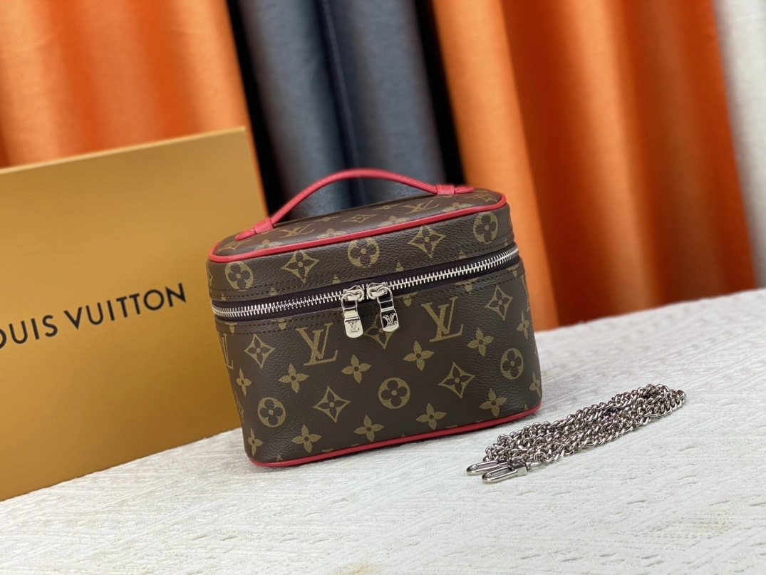 StreetReady 5925 Louis Vuitton AAA Quality Handbags For Women