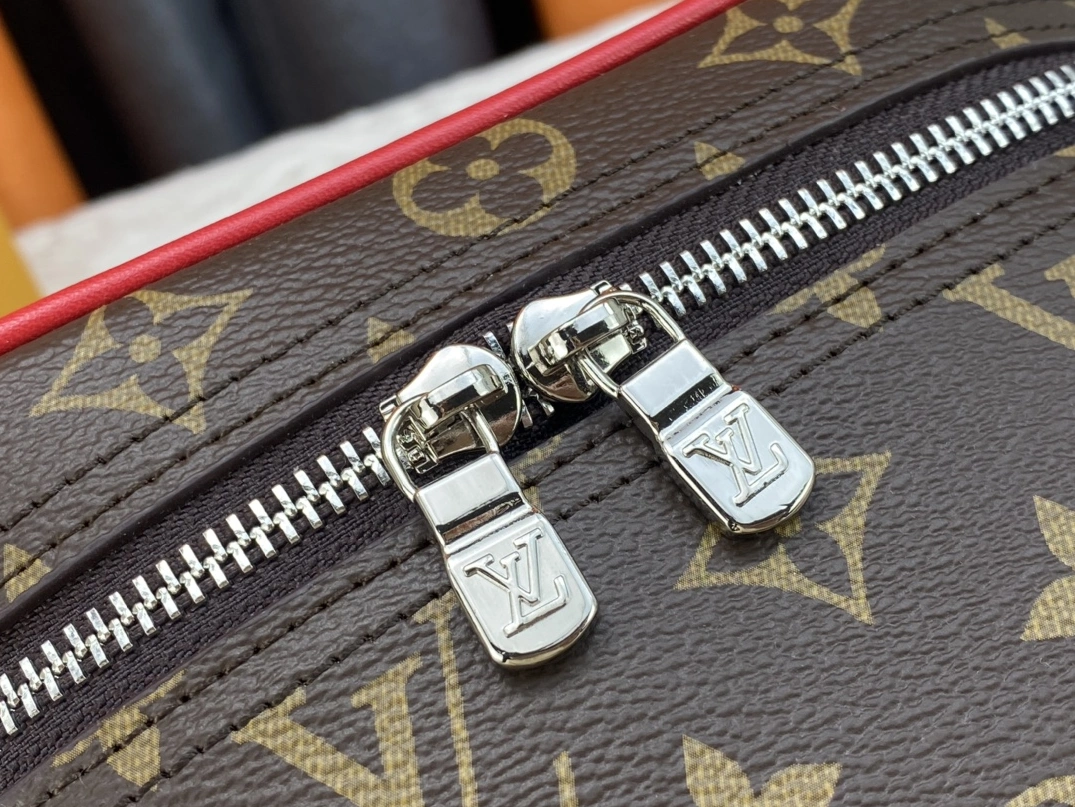 StreetReady 5925 Louis Vuitton AAA Quality Handbags For Women