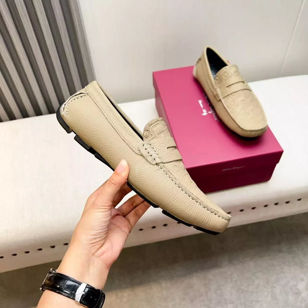 StreetReady 6131 Salvatore Ferragamo Leather Shoes For Men