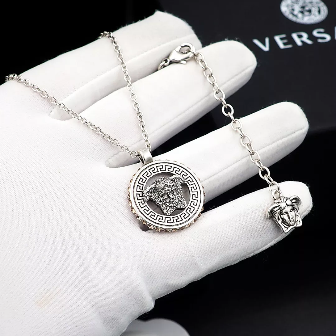 StreetReady 6407 Versace Necklaces