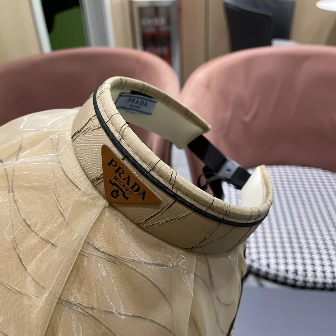 StreetReady 6838 Prada Caps