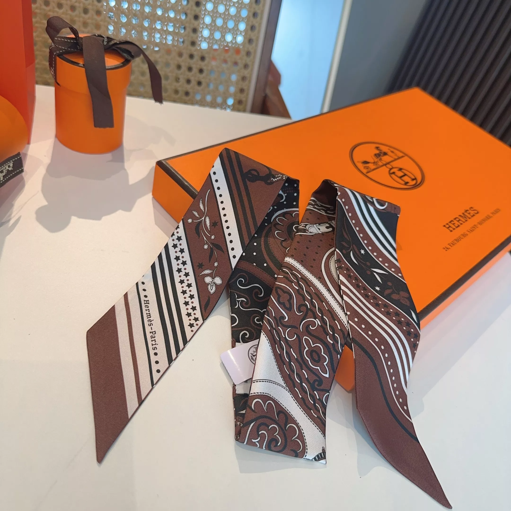 StreetReady 6852 Hermes Silk Scarf