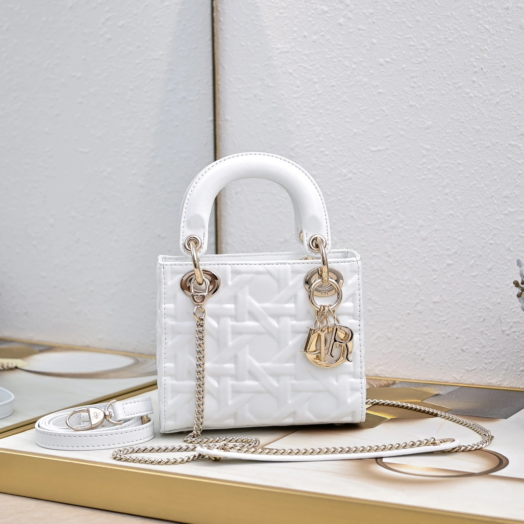 StreetReady 6895 Christian Dior AAA Quality Handbags For Women